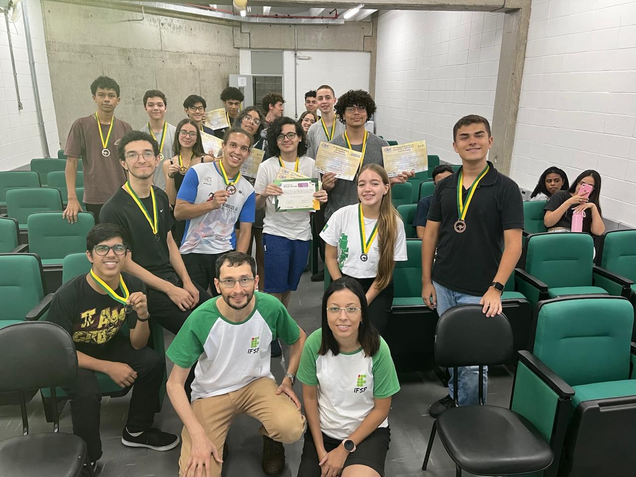 Premiacao_olimpiadas_cientificas.jpeg