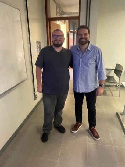 Raphael e seu orientador professor Rogerio Marques Ribeiro